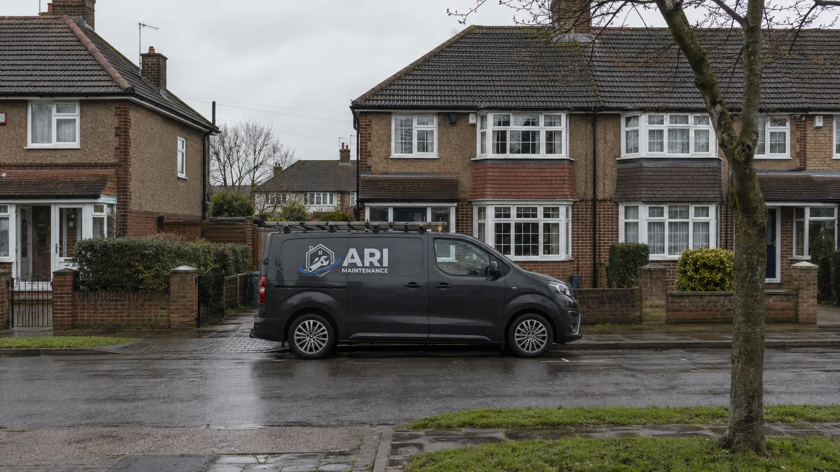 ARI Maintenance tradesperson working in Romford, London